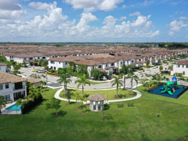 KW PROPERTY MANAGEMENT & CONSULTING Expands South Florida Portfolio by Nearly 2,000 Luxury Units