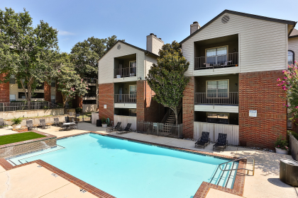 Archway Equities Acquires Dallas Multifamily Community