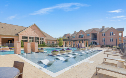 Waterford Property Company and The Vistria Group JV Acquires 299-Unit Multifamily Property in Dallas for Workforce Housing